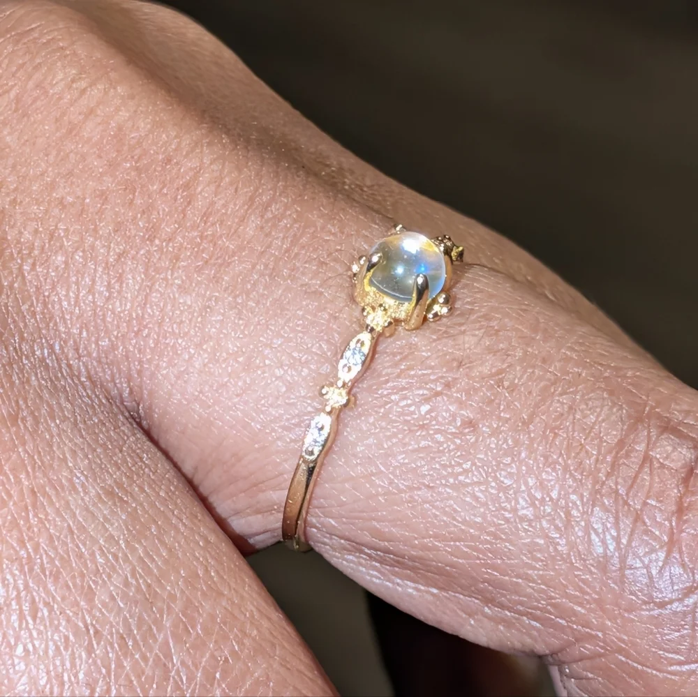 Women's Stunning S925 Golden Sunset Moonstone Color Changing Promise Ring Sz 8